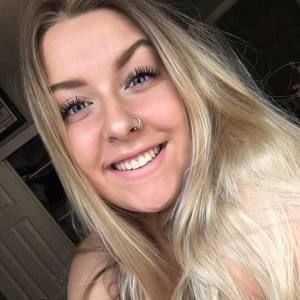 Meet your Posher, Hailey